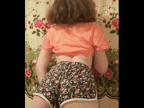 ❤️ Leanbh óg sexy ag baint dá shorts ar cheamara Físeán gnéis ag porn % ga.xxxtun.ru% ❌️❤
